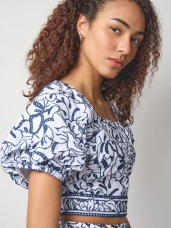 Misook Blouses & Shirts|Tops & Tees|Embroidered Floral Cropped Cotton Blouse