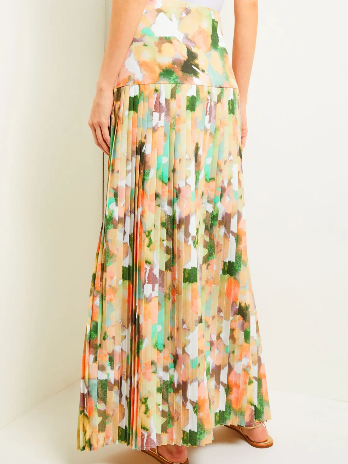 Misook Skirts|Maxi Drop Waist Skirt - Pleated Watercolor Woven