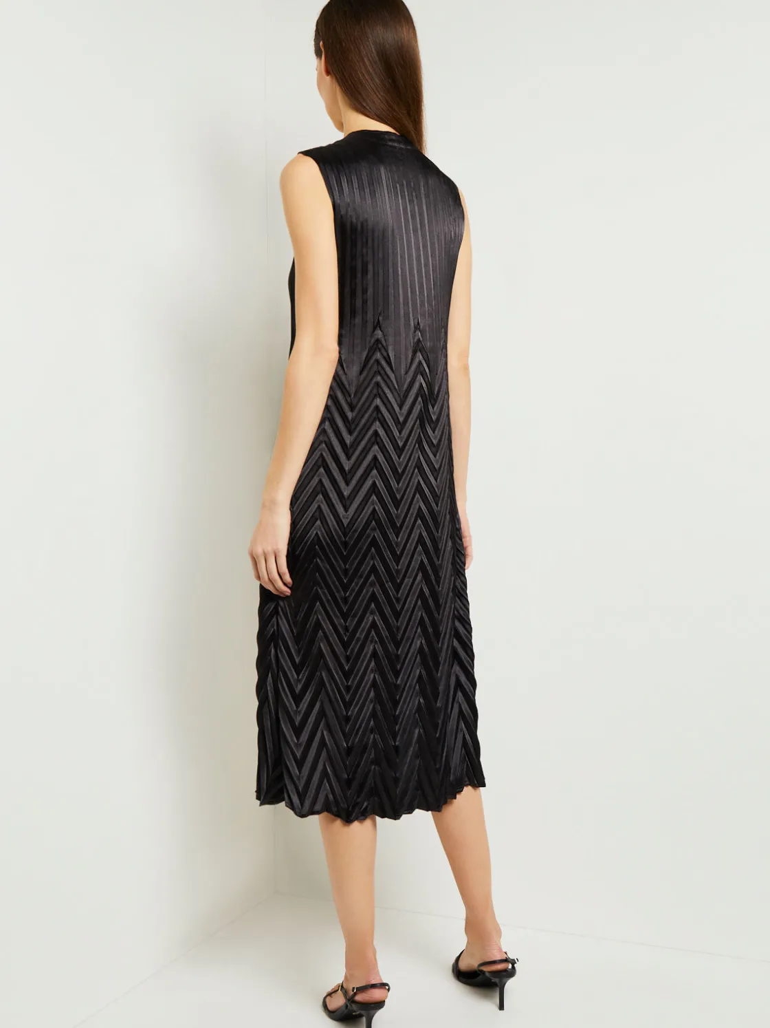Misook Dresses|Midi Sheath Dress - Chevron Textured Crepe De Chine